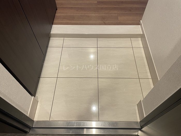 東京都立川市曙町２丁目 玄関