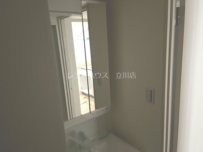 東京都立川市曙町２丁目 洗面所