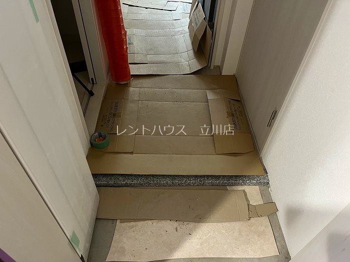 東京都立川市曙町２丁目 玄関