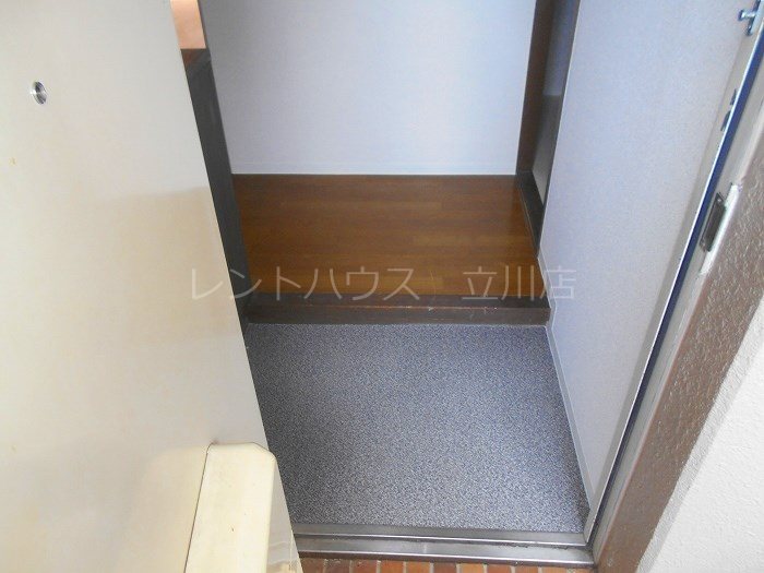 東京都立川市錦町４丁目 玄関
