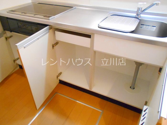 東京都立川市栄町５丁目 キッチン