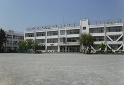 東京都日野市新町１丁目 小学校