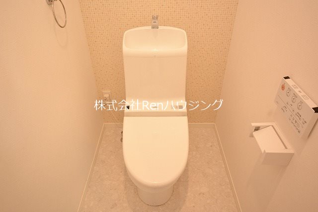 ピース・ソレイユ トイレ