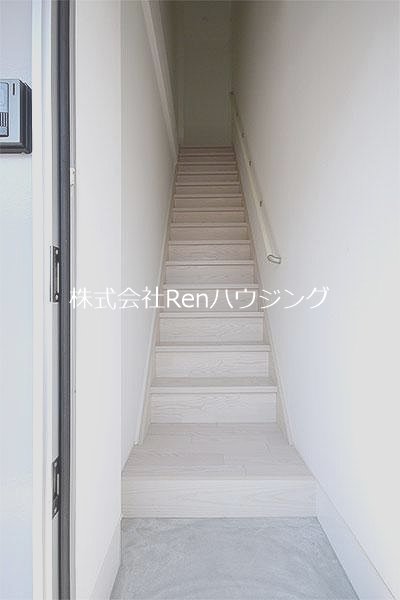 ピース・ドエル 玄関