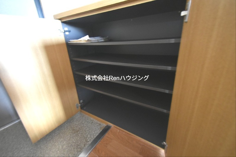 フィネス阿部 収納