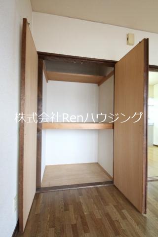 メゾンキャロット 収納