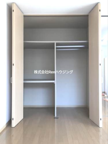 シャーメゾン安宅 収納