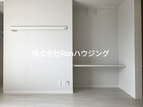 シャーメゾン　グローカル 収納