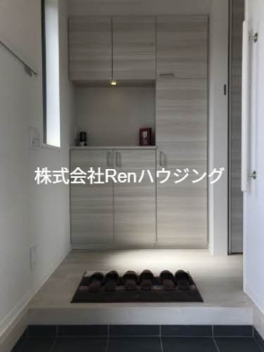 シャーメゾン　グローカル 玄関
