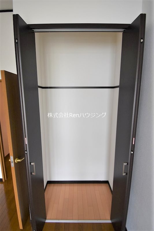 チェリーハイツ 収納