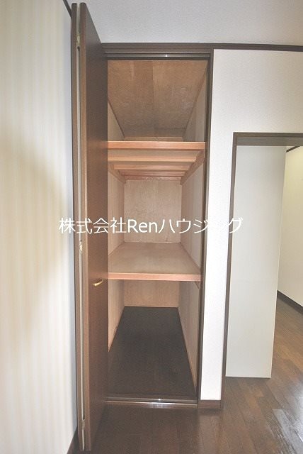 松茂レインボーハイツ 収納