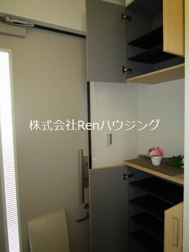 シャーメゾン　ジェルメ　B棟 収納