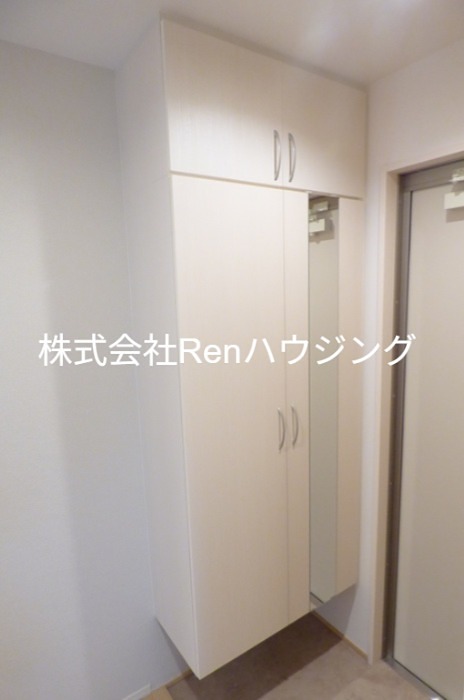 ルーナ 玄関