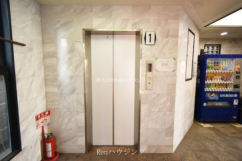 キングスコート　 エントランス