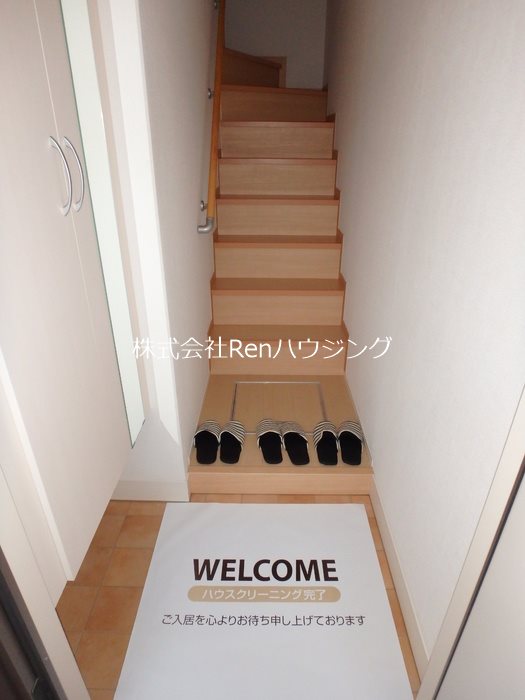 アヴニール優 玄関