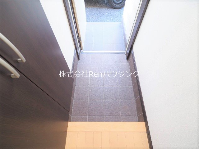 モンシェール国府　 玄関