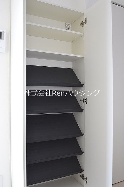 Jenks Villa 収納
