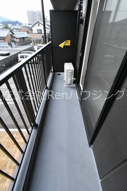 Jenks Villa ベランダ