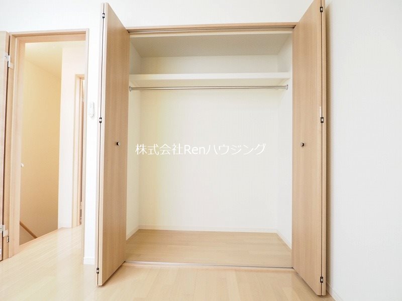 エクセルシオール  収納
