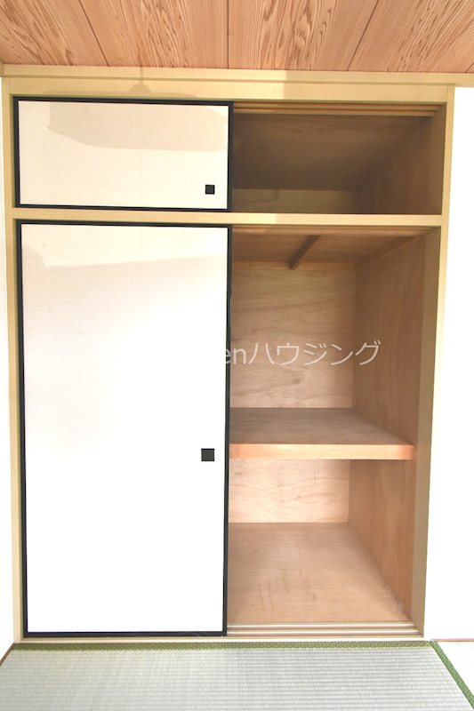 イノセントコーポ 収納