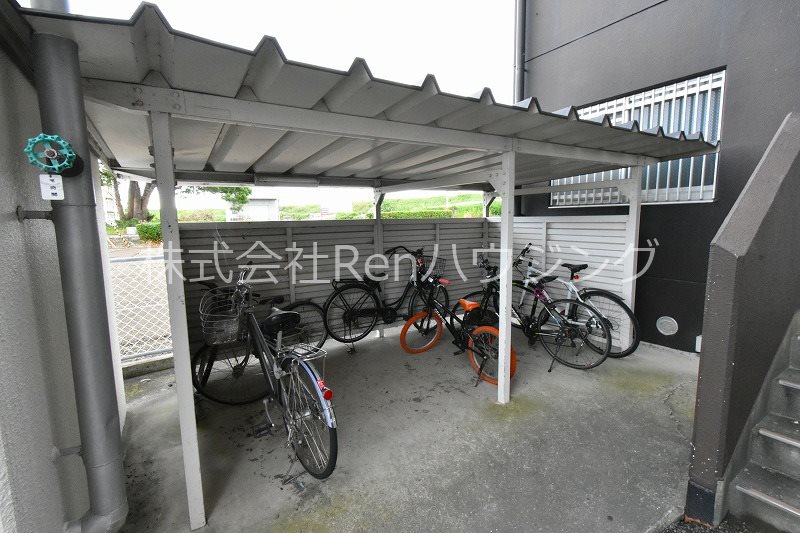 コーポ藤田 駐車場