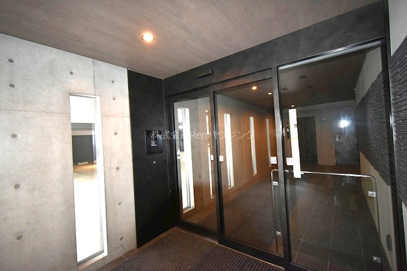Kクレスト西新町 エントランス