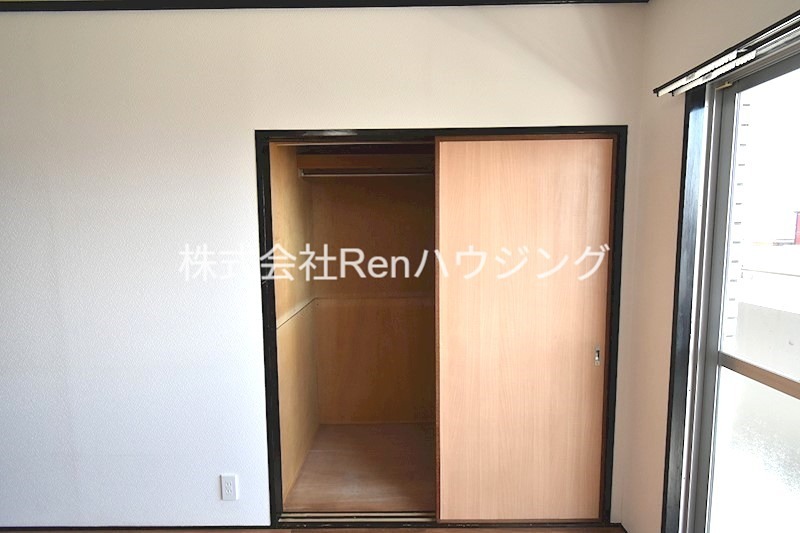 キャロン・エスポワール 収納