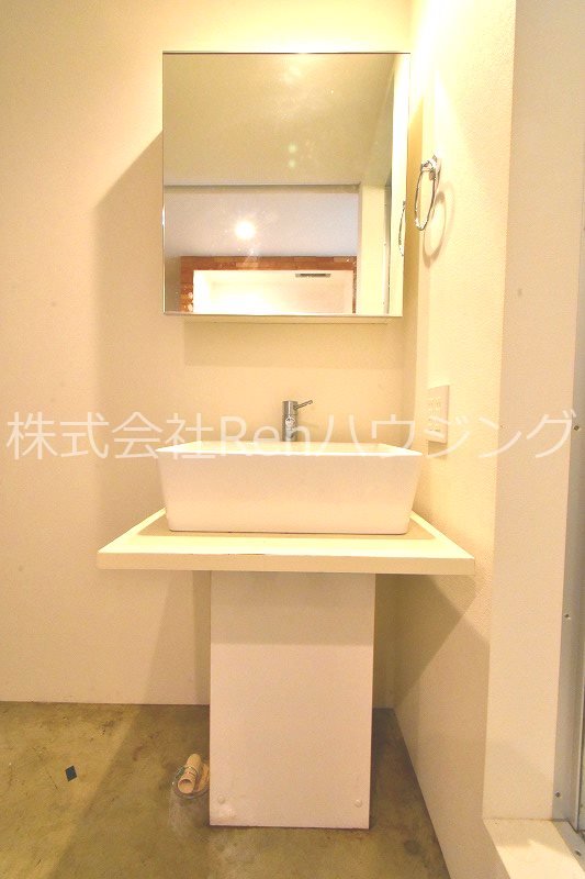 ピース・スクエア住吉  洗面所