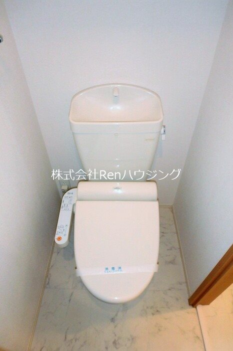 ヴィラセゾン6  トイレ