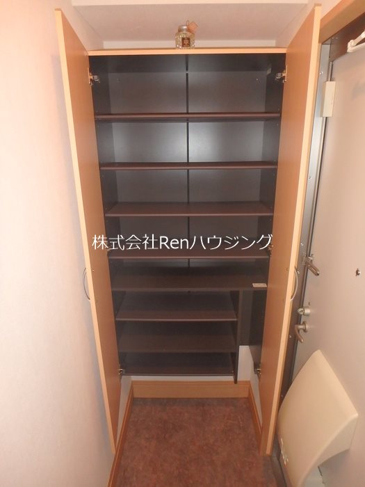 ヴィラセゾン6  収納