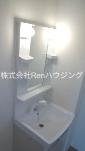 グラヴィエ南昭和　D棟 洗面所