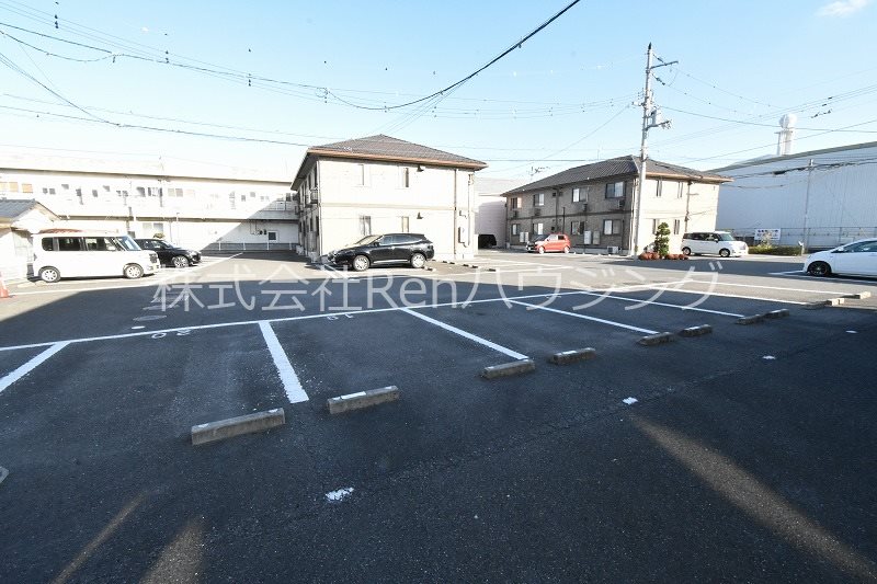 ウィルコート　 駐車場