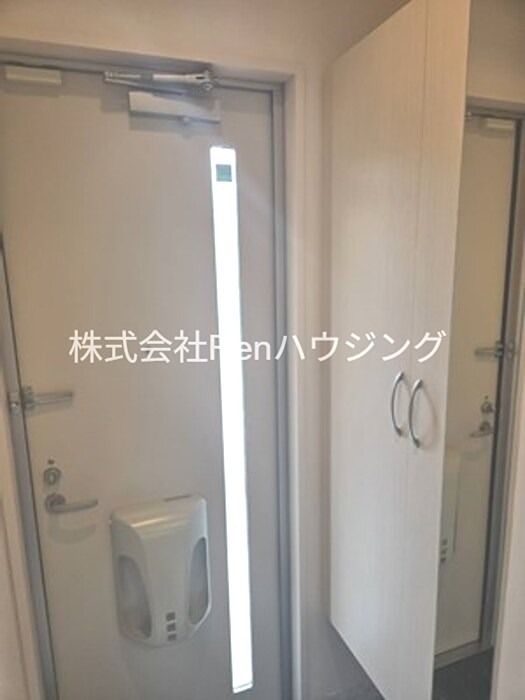 カーサ・フェリオ南佐古 玄関