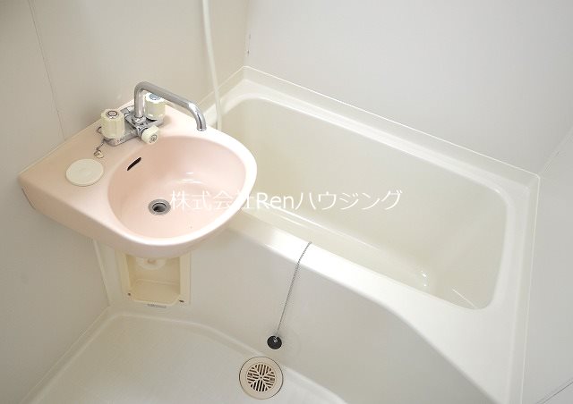 グランディール矢三Ｄ 洗面所