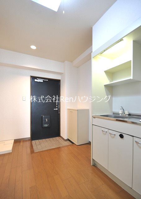 グランディール矢三Ｄ 玄関
