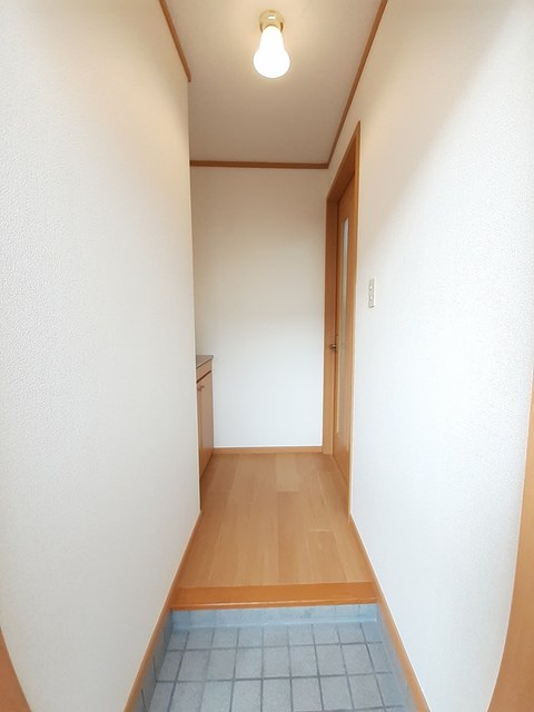キャプリコートＢ 玄関