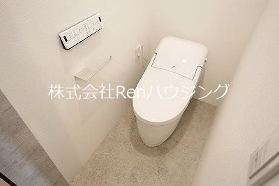ピース・スクエア住吉  トイレ