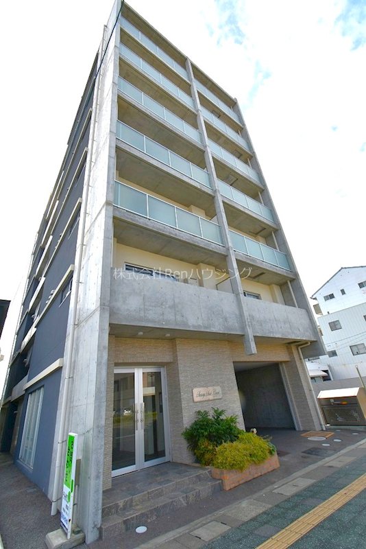 SUNNY SIDE COURT 外観