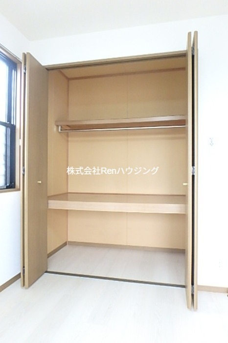 サニークレスト 収納