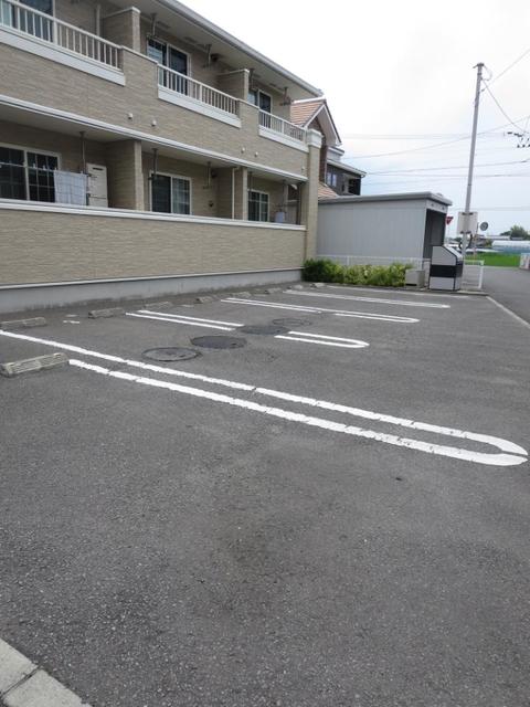 メゾン・エスポワール 駐車場