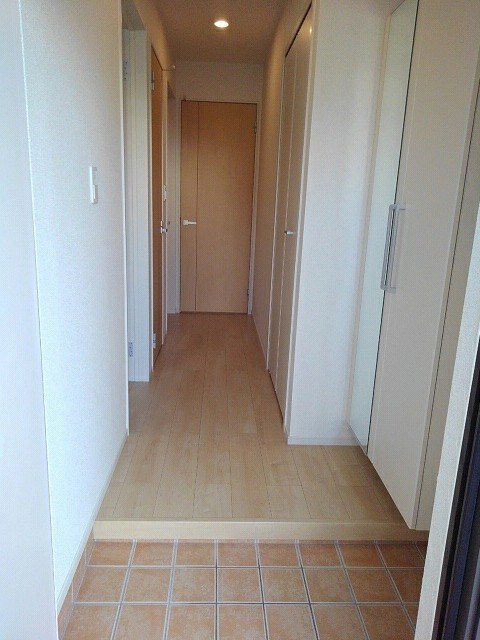 クラール南庄町　Ｄ 玄関