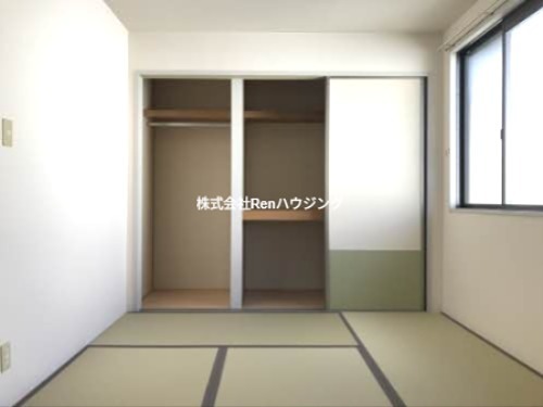 シャーメゾン　ラヴィ　F棟 収納