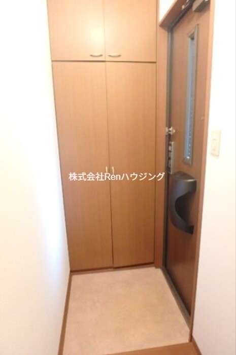 グランシャリオ 玄関