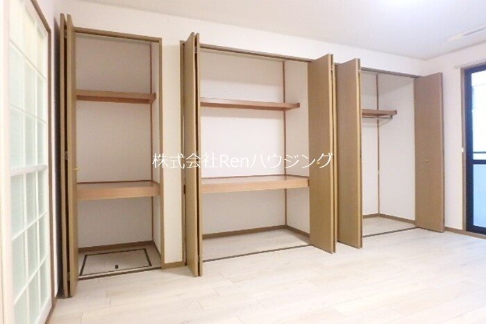 ドミール古川　C棟 収納