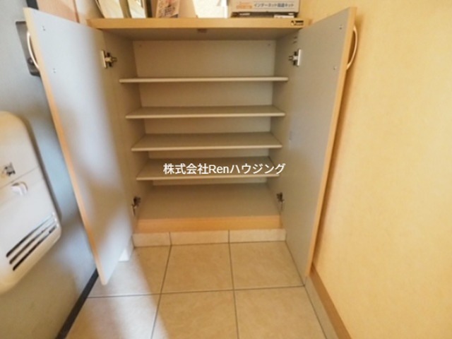 コォーリングマンションⅡ 玄関