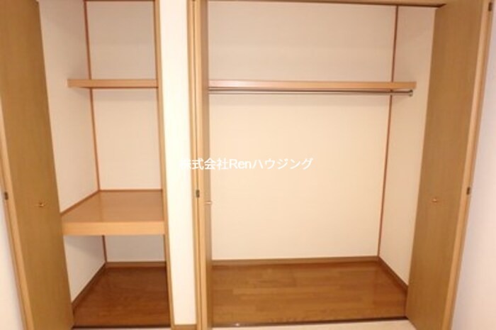 ステイトメント安宅　B棟 収納