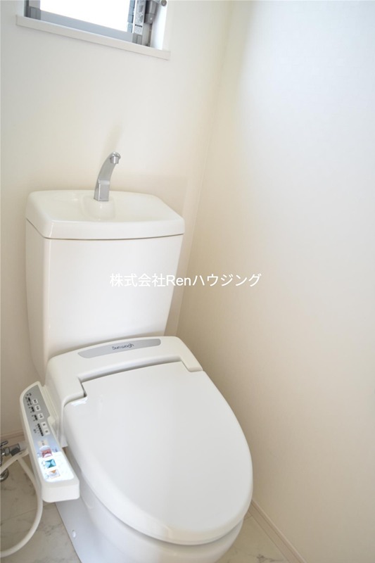 エクセレントガーデンエスト トイレ
