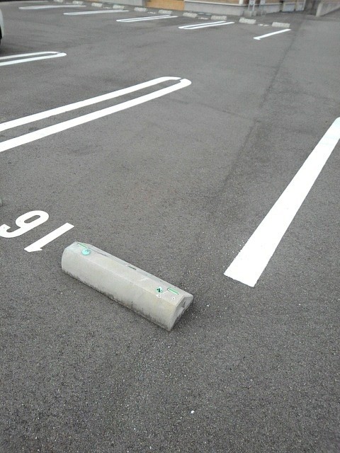 ルシール　名東Ｂ 駐車場