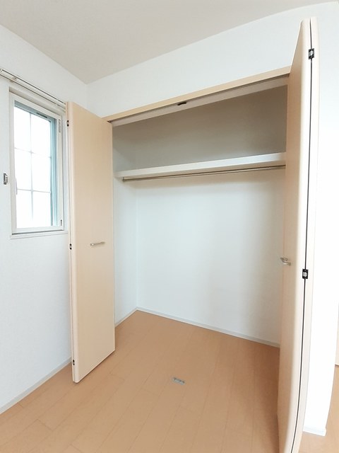 メゾンＳａｋａｋｉ 収納