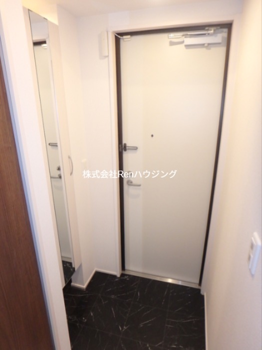 リーリエ中吉野 玄関